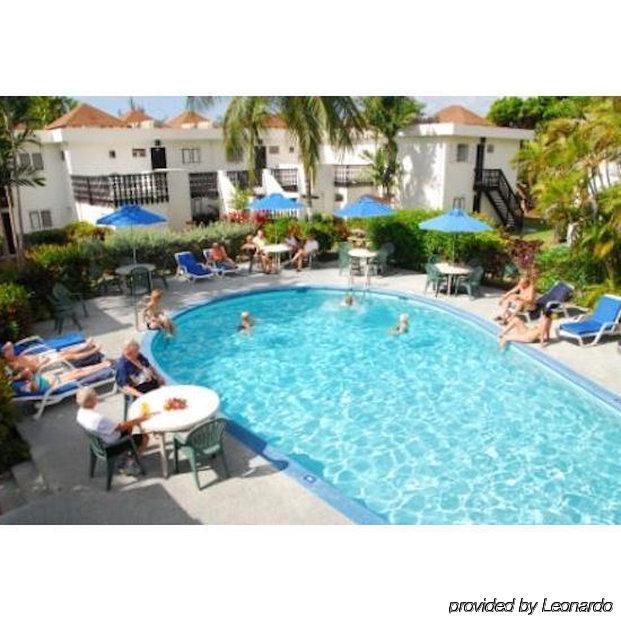 Plum Tree Club Διαμέρισμα Κράιστ Τσερτς Εξωτερικό φωτογραφία