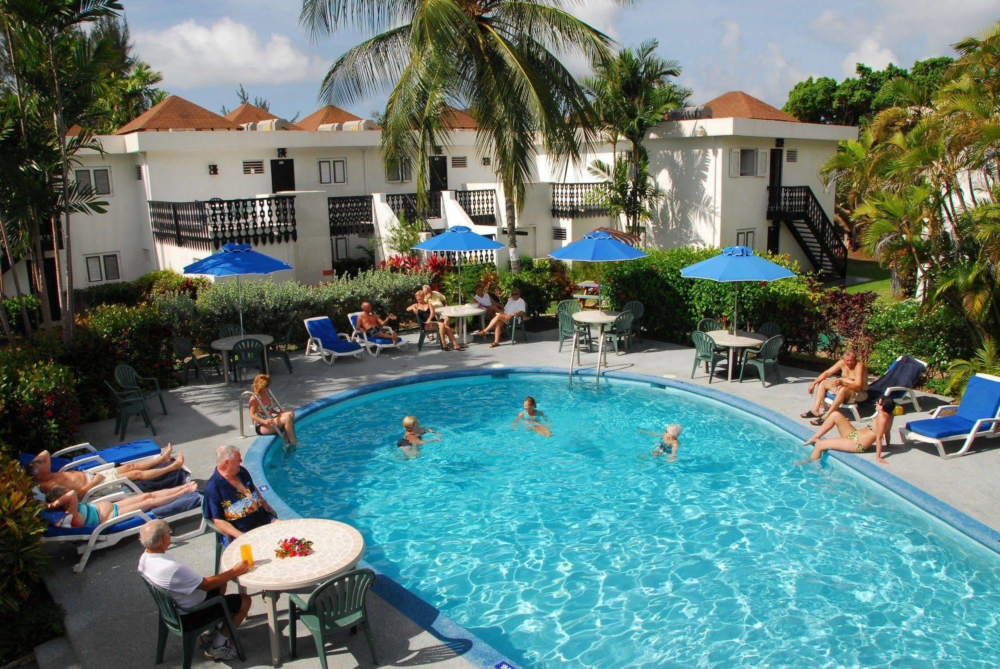 Plum Tree Club Διαμέρισμα Κράιστ Τσερτς Εξωτερικό φωτογραφία